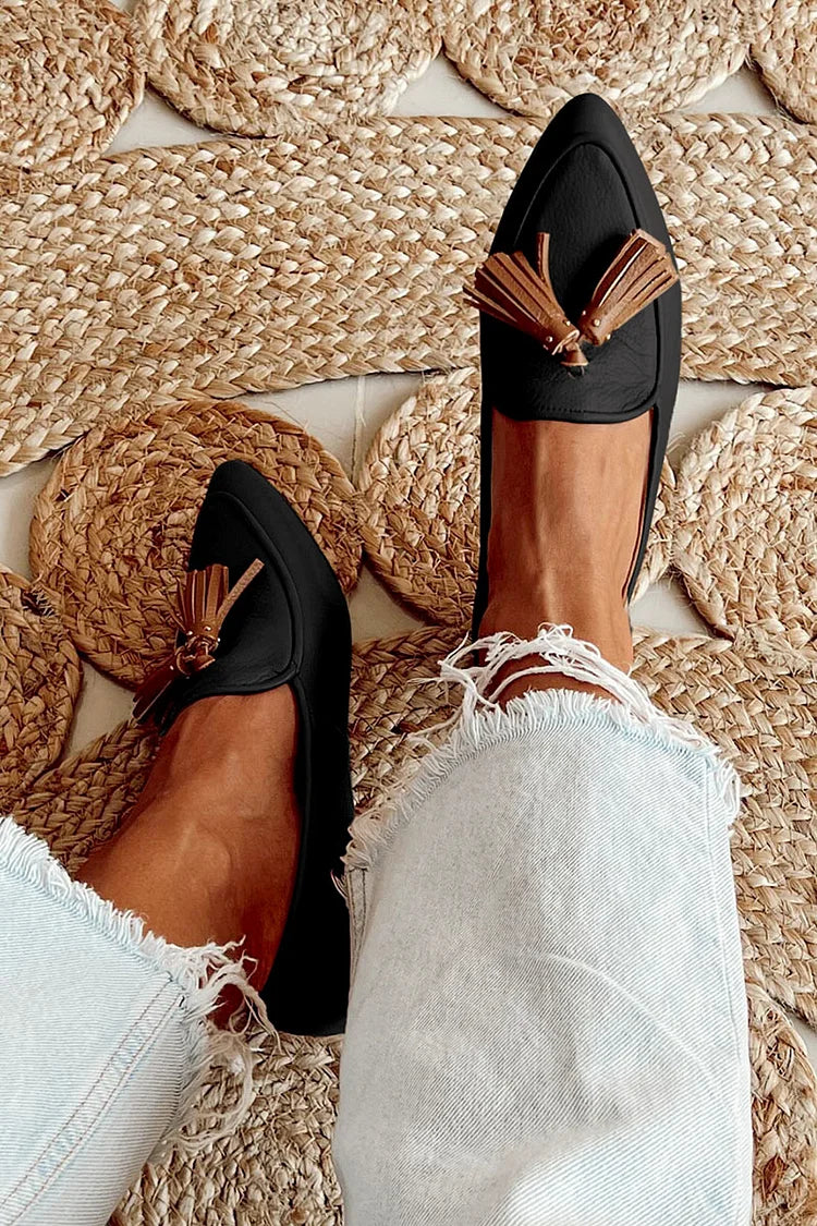 Vesperia - Contemporary Fringed Moccasins