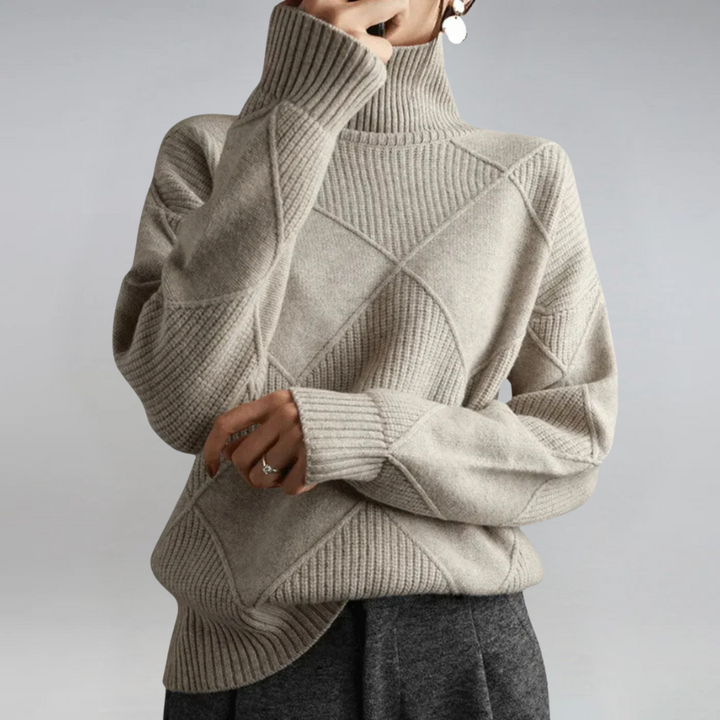 Lauren | Opulent Cashmere Turtleneck Sweater