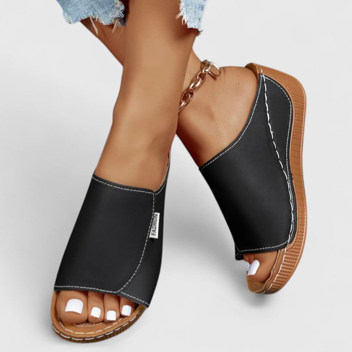 Amiralie - Chic and Lightweight Sandals