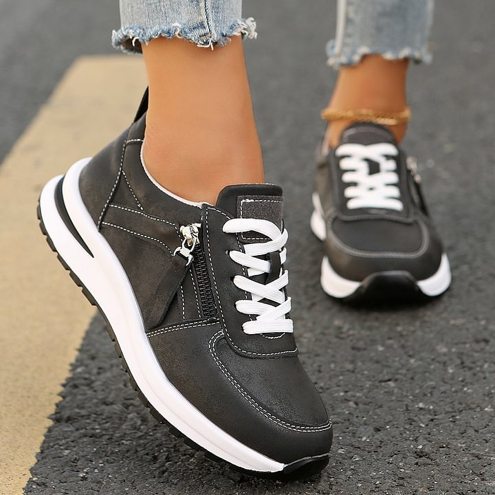 Ashlyn™ | Comfort-Focused Orthopedic Trainers