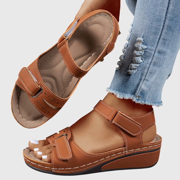 Hana - Comfortable Orthopedic Sandals for Support