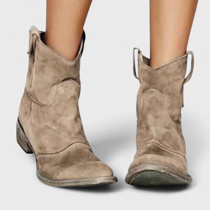Carlotta - Classic Elegant Ankle Boots