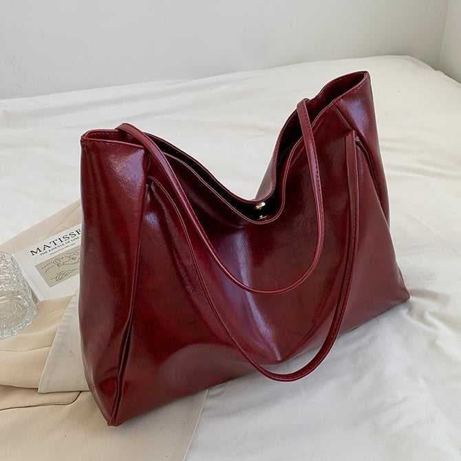 Patricia™ | Shimmering Leather Handbag