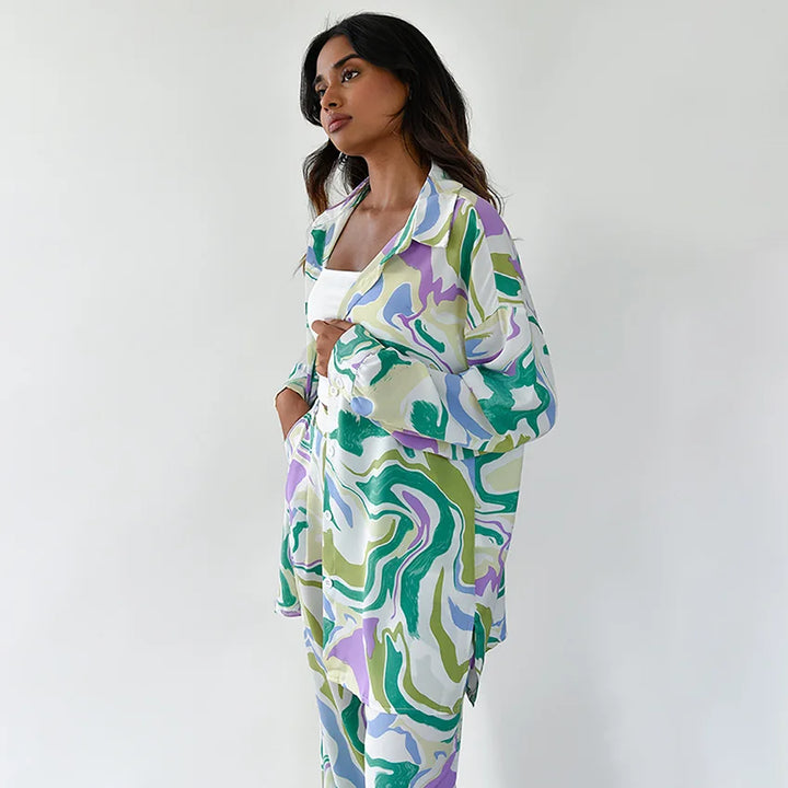 Zyra - Eye-Catching Swirl Print Ensemble