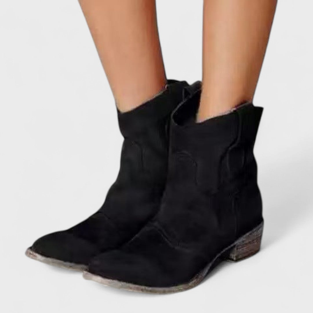 Carlotta - Classic Elegant Ankle Boots