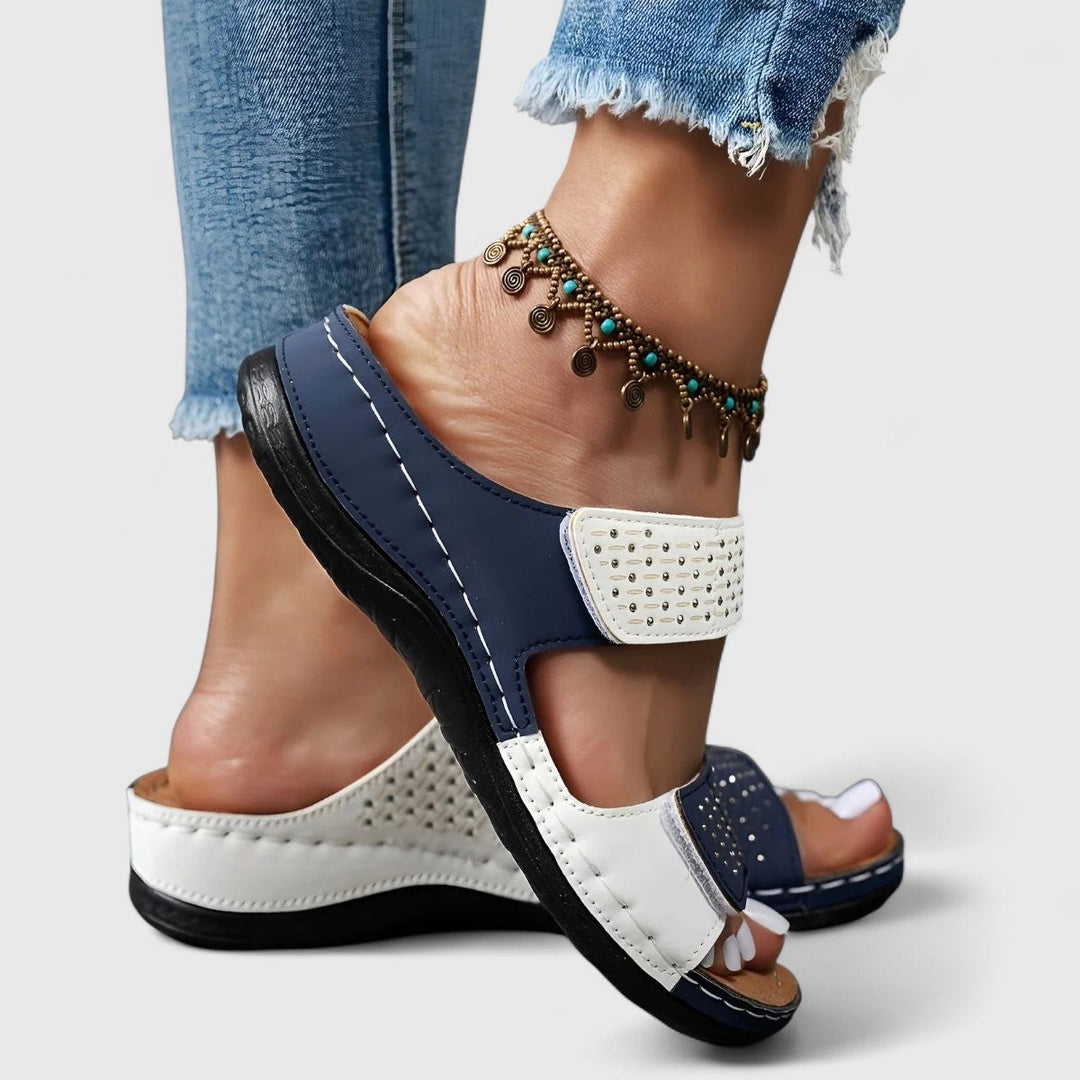 Ariella - Cozy Sandals for All-Day Comfort