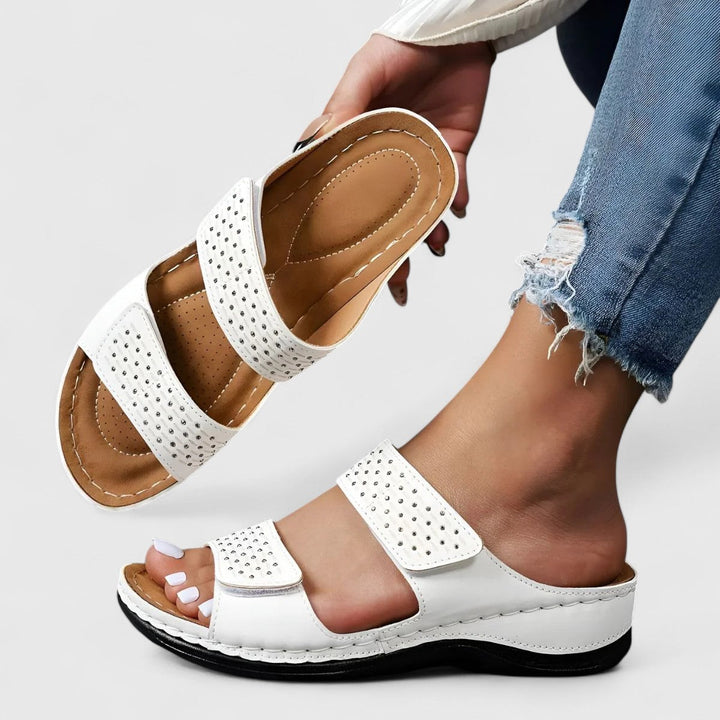 Ariella - Cozy Sandals for All-Day Comfort