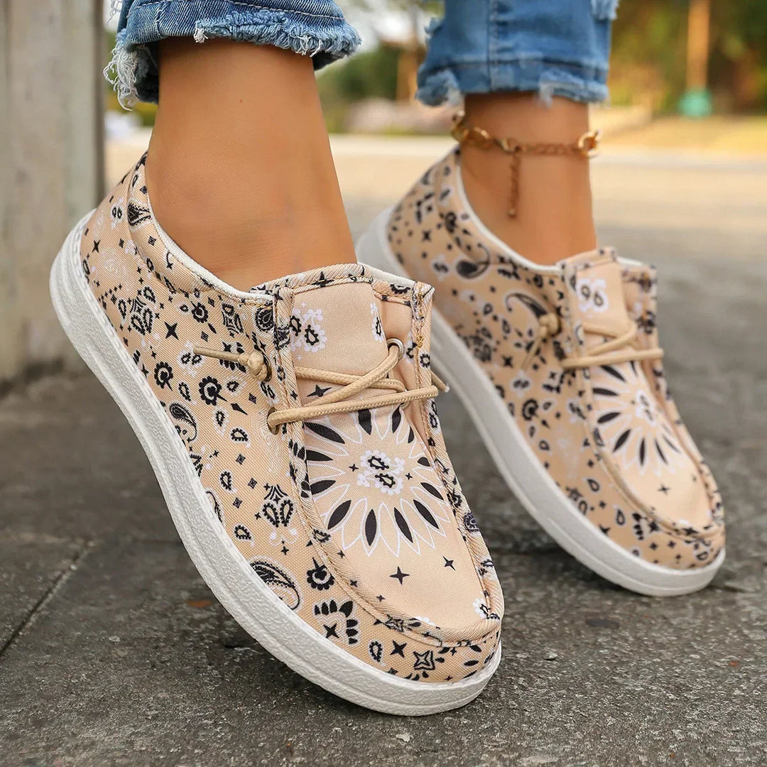 Héloïse │ Featherlight and Exceptionally Comfortable Footwear