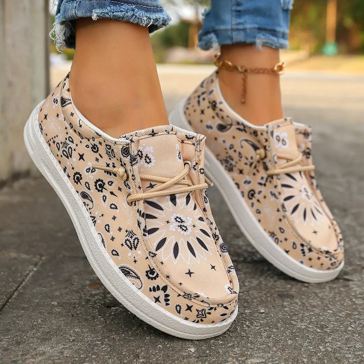 Héloïse │ Featherlight and Exceptionally Comfortable Footwear