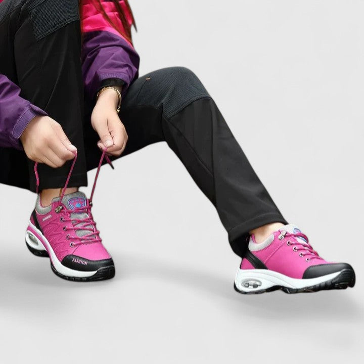 Leslie | Cozy Trainers Collection