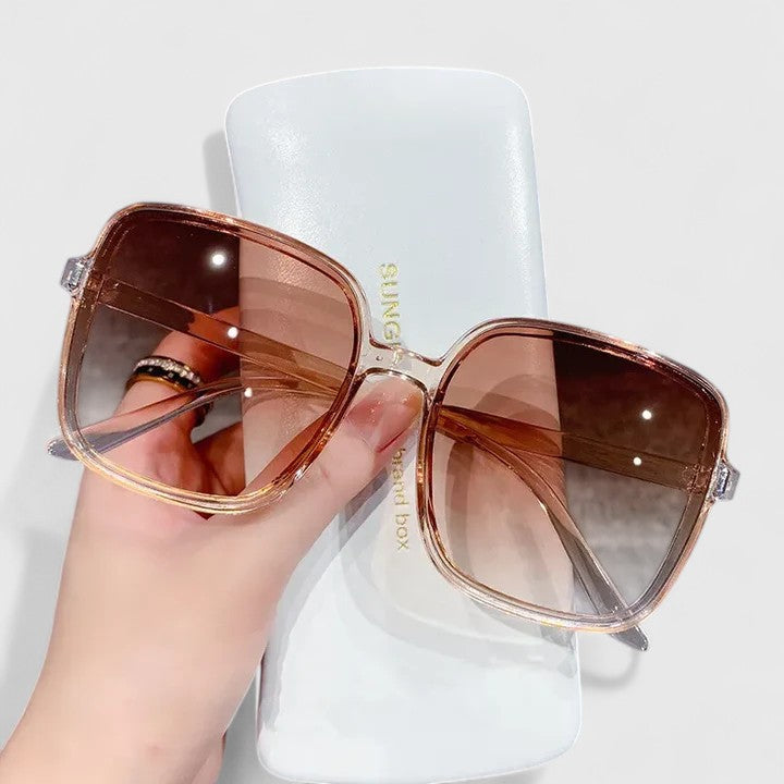 Destinie | Chic Sunglasses