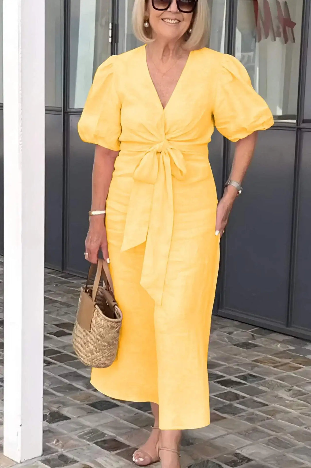 LYNORA | Chic V-Neck Midi Dress