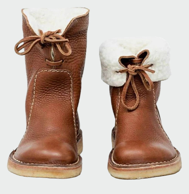 Men's Waterproof Leather Boots Featuring Cozy Wool Lining