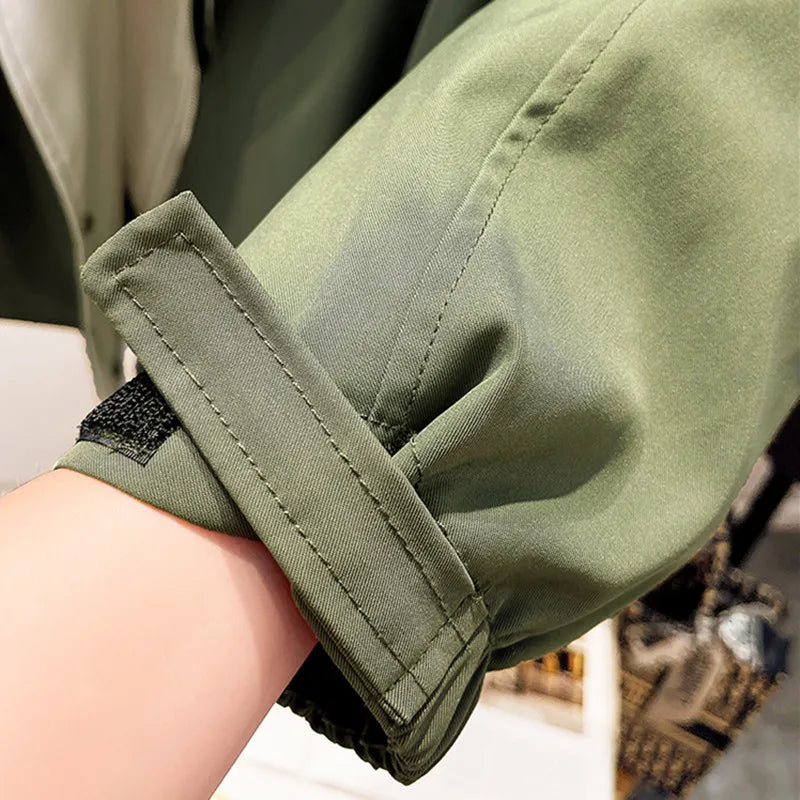 Alvienne – Stylish Jacket with Weather and Wind Resistance