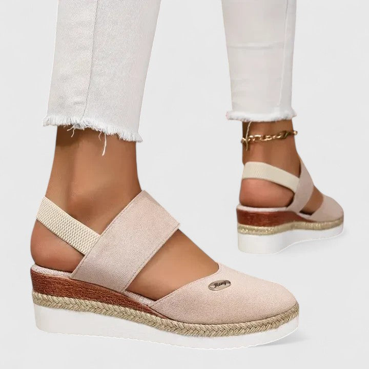 Ameliah - Cozy Orthopedic Sandals for Ultimate Comfort