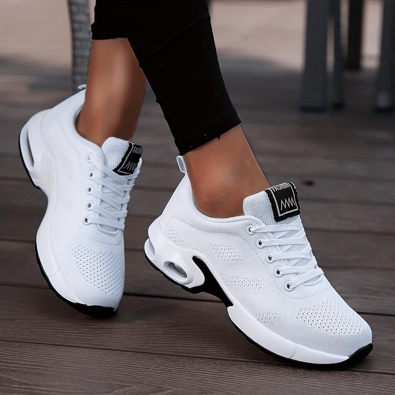 Non-Slip Trainers with Breathable Air Cushioning