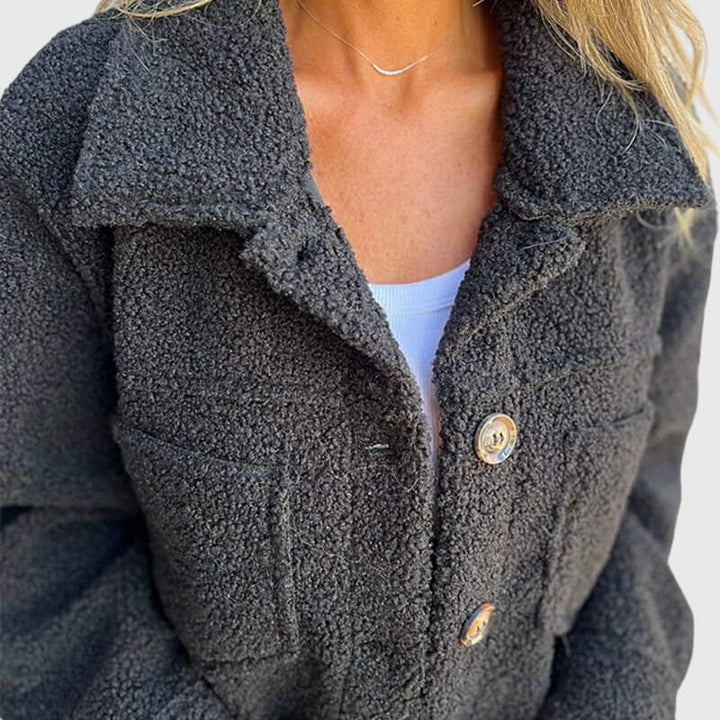Mila - Chic Elegance Jacket
