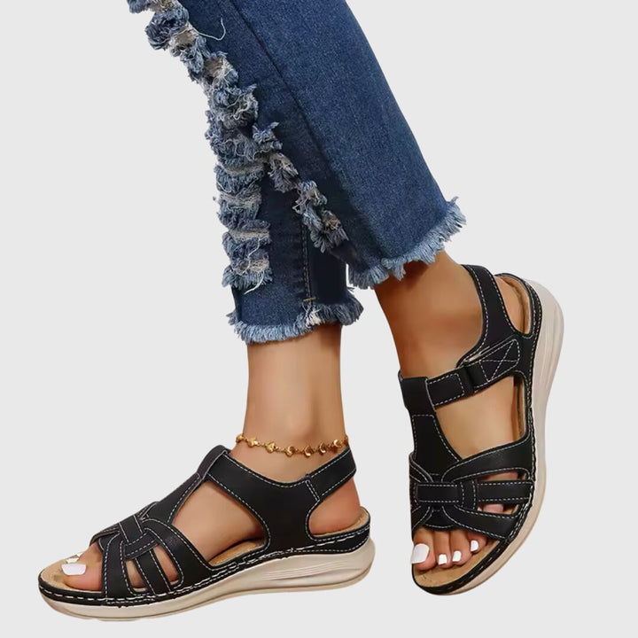 Piper - Strappy Lightweight Sandals