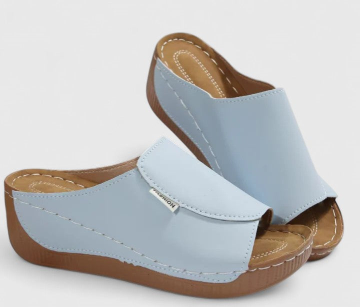 Amiralie - Chic and Lightweight Sandals