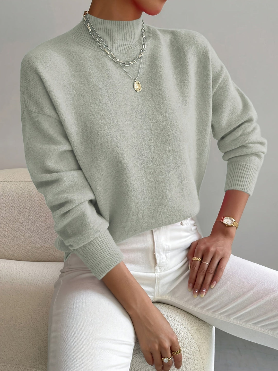 Jennifer | Cozy and Chic Sweater