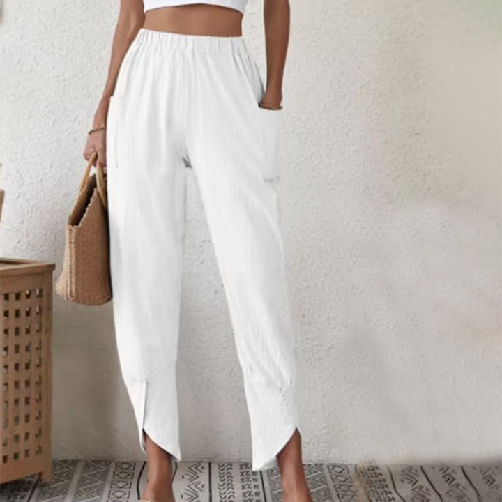 Essari - Trousers with Split Hem Design